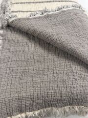 ELYAF DOLGULU MÜSLİN YATAK ÖRTÜSÜ  TEK KİŞİLİK KOYU GRİ