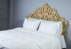 %100 Pamuklu Jakarlı Dama Desenli Beyaz Çift Kişilik Pike