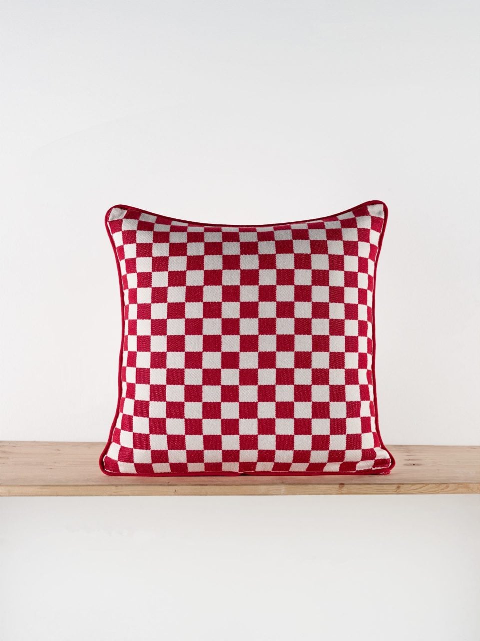 %100 Pamuklu Kırmızı Dama Desenli Kırlent Kılıfı