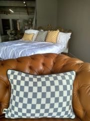 %100 Pamuklu Gri Dama Desenli Kırlent Kılıfı