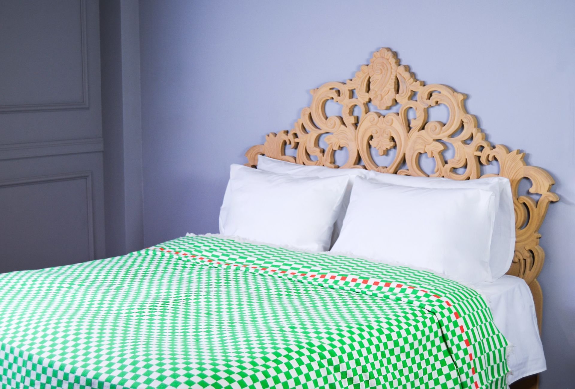 %100 Pamuklu Jakarlı Dama Desenli Parlak Yeşil Çift Kişilik Pike