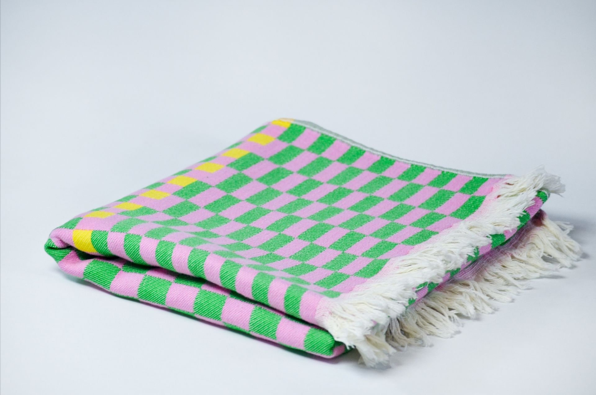 %100 Pamuklu Jakarlı Dama Desenli Yeşil-Pembe Şal