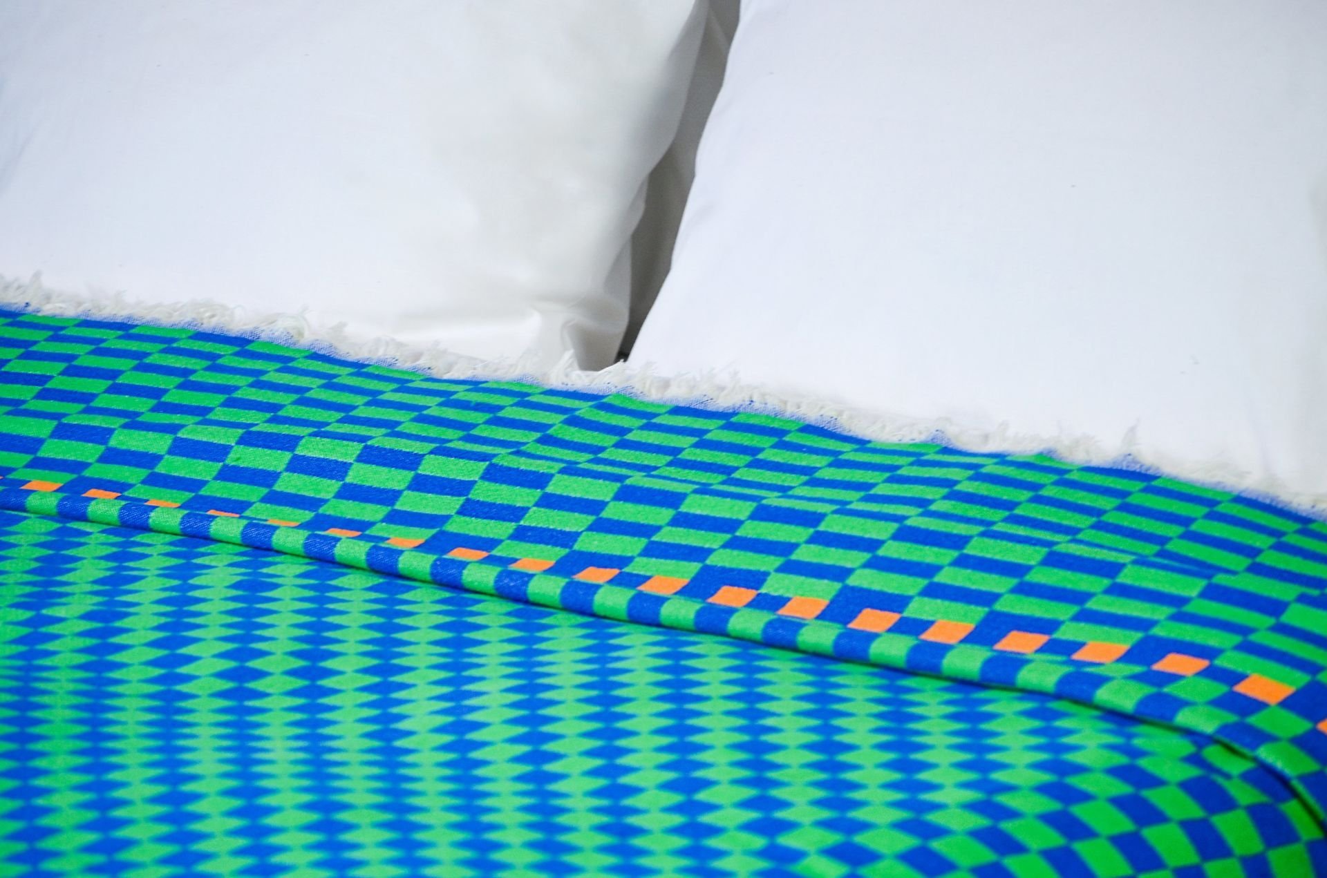 %100 Pamuklu Jakarlı Dama Desenli Yeşil- Lacivert Tek Kişilik Pike