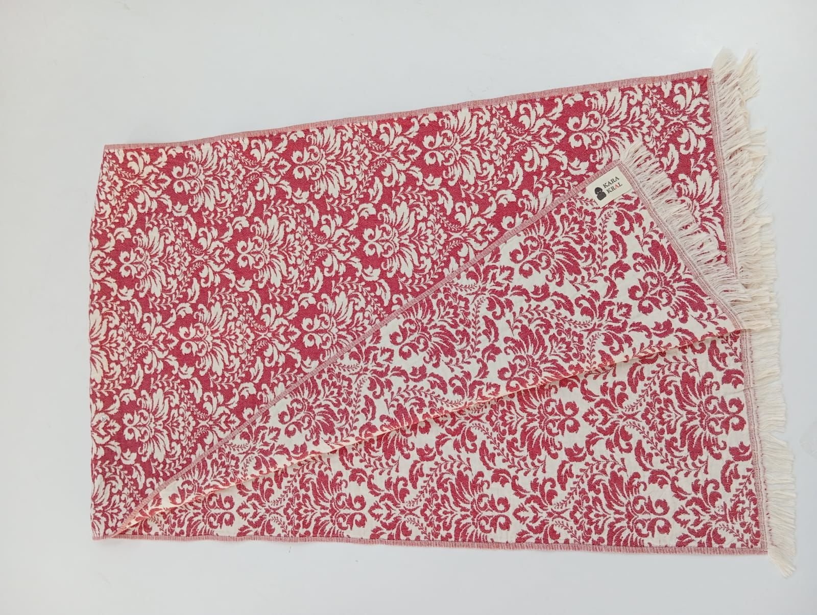 %100 Pamuklu Jakarlı Şal Desenli Kırmızı Şal