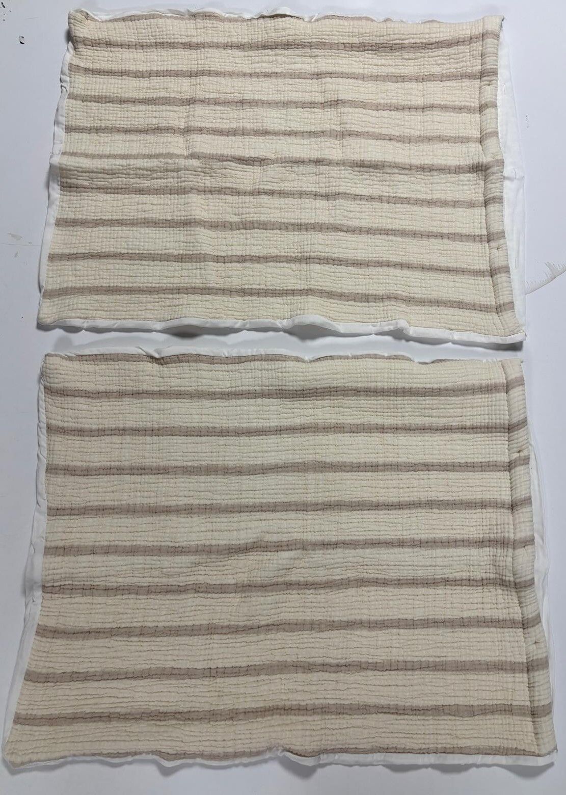 ELYAF DOLGULU MÜSLİN YASTIK KILIFI 50 X 70 CM